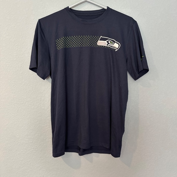 Nike Dri-fit - Seahawks t-shirt - with hawk! - Picture 1 of 3